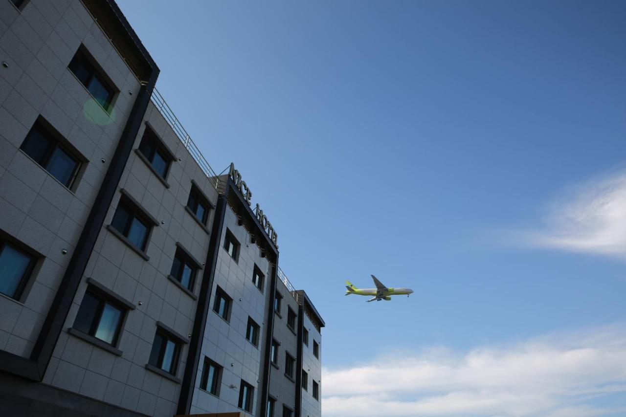 Nice Hotel Jeju Exterior photo