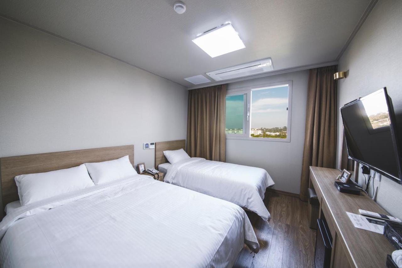 Nice Hotel Jeju Exterior photo