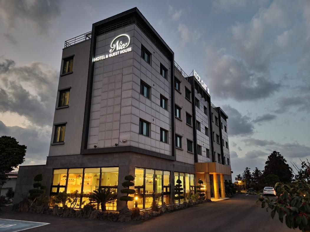 Nice Hotel Jeju Exterior photo